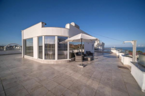 Penthouse with sea view in Durrës - amazing terrace of 400m2 with panoramic view